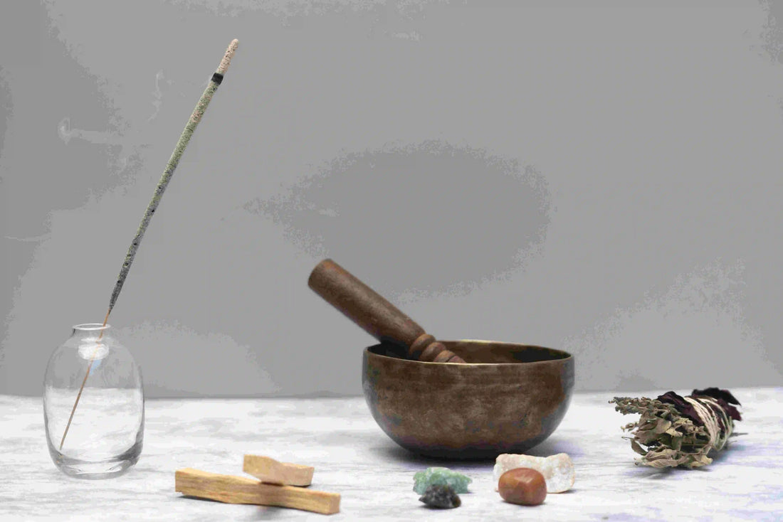 Incienso natural de Palo Santo, madera sagrada para meditación, relajación y purificación de energía